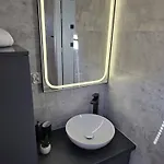 Lemon Apartment