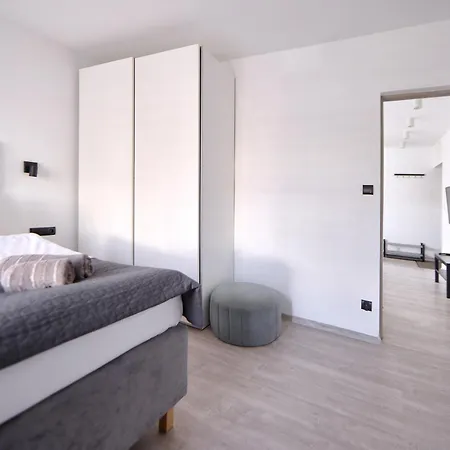 Lemon Apartment